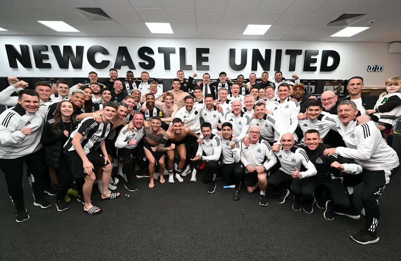 Kaiyun-赛前德甲焦点战，纽卡斯尔完成主帅复盘，更衣室稳定，轮换策略被讨论的简单介绍